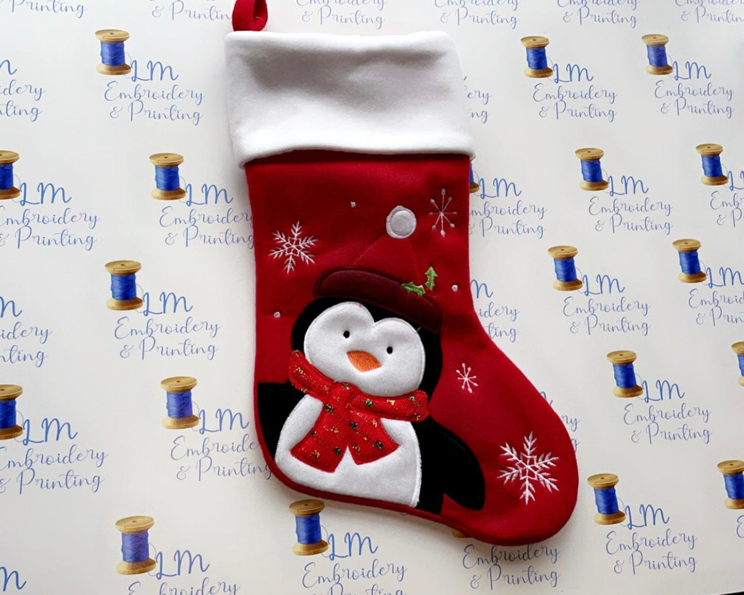 DELUXE PLUSH RED WHITE TOP CUTE PENGUIN STOCKING MO
