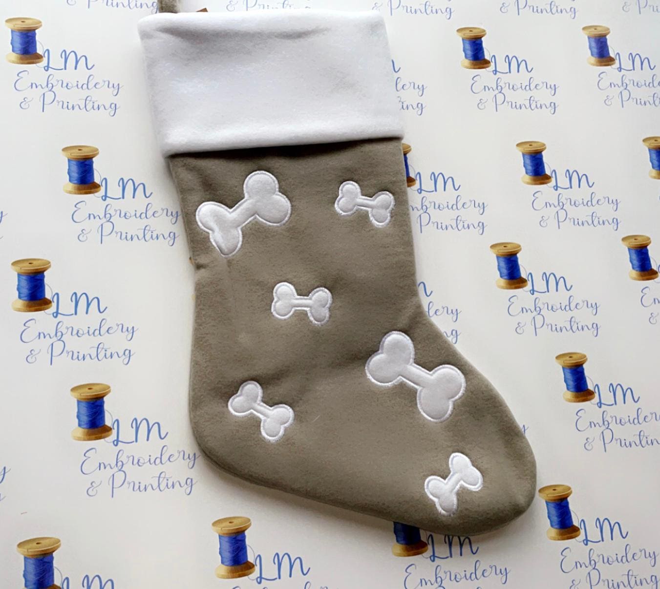 DELUXE PLUSH LIGHT GREY BONES STOCKING
