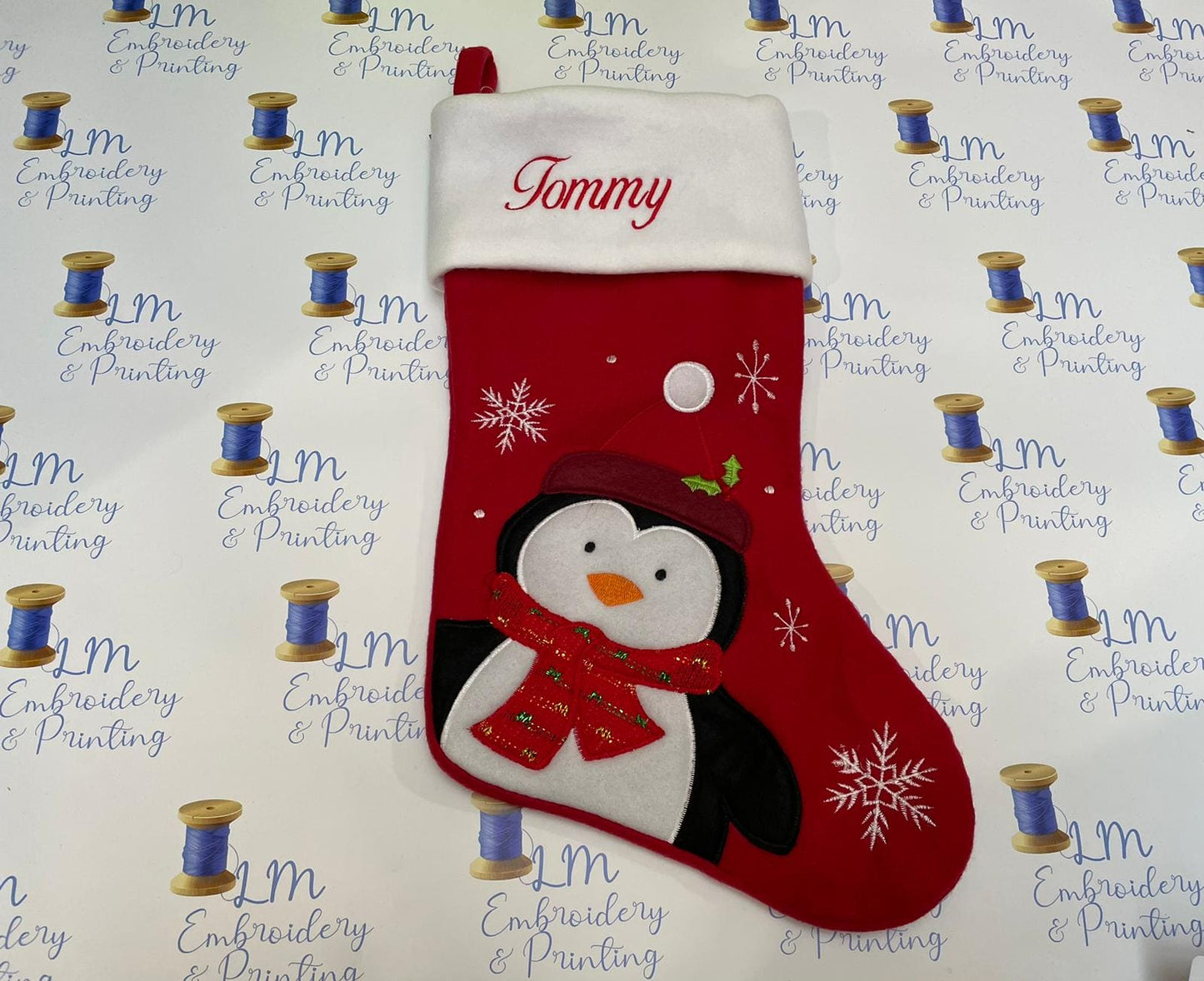 DELUXE PLUSH RED WHITE TOP CUTE PENGUIN STOCKING MO